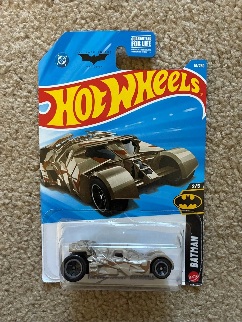 Mattel Hot Wheels The Dark Knight Batmobile